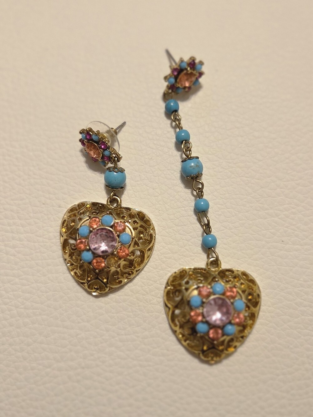 Lopsided funky whimsical Betsey earringss - Picture 2 of 5